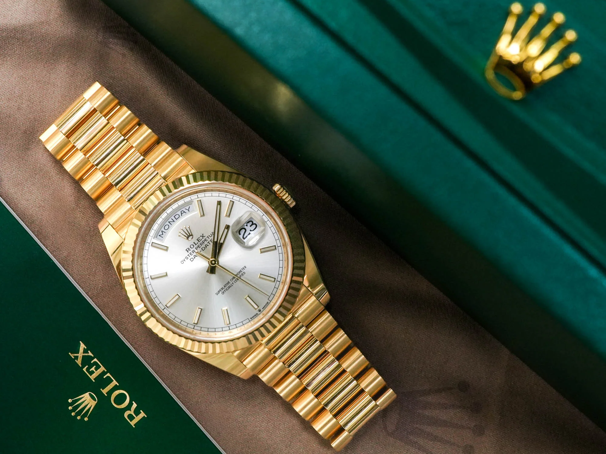 Timeless Luxury, Expertly Authenticated